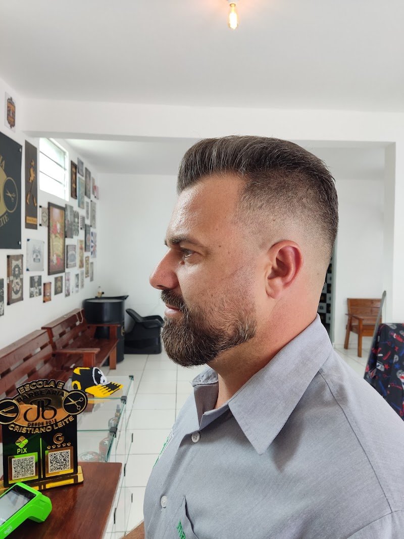 Barbearia JB CRISTIANO LEITE