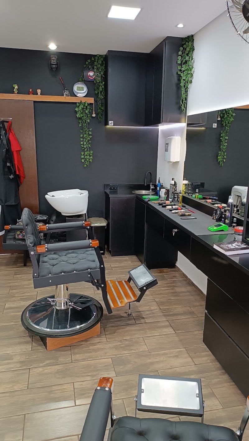 Barbearia MR. Roots