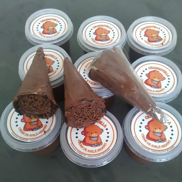 Orangotella